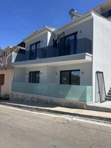 Κάγκελα και Περιφράξεις (11)