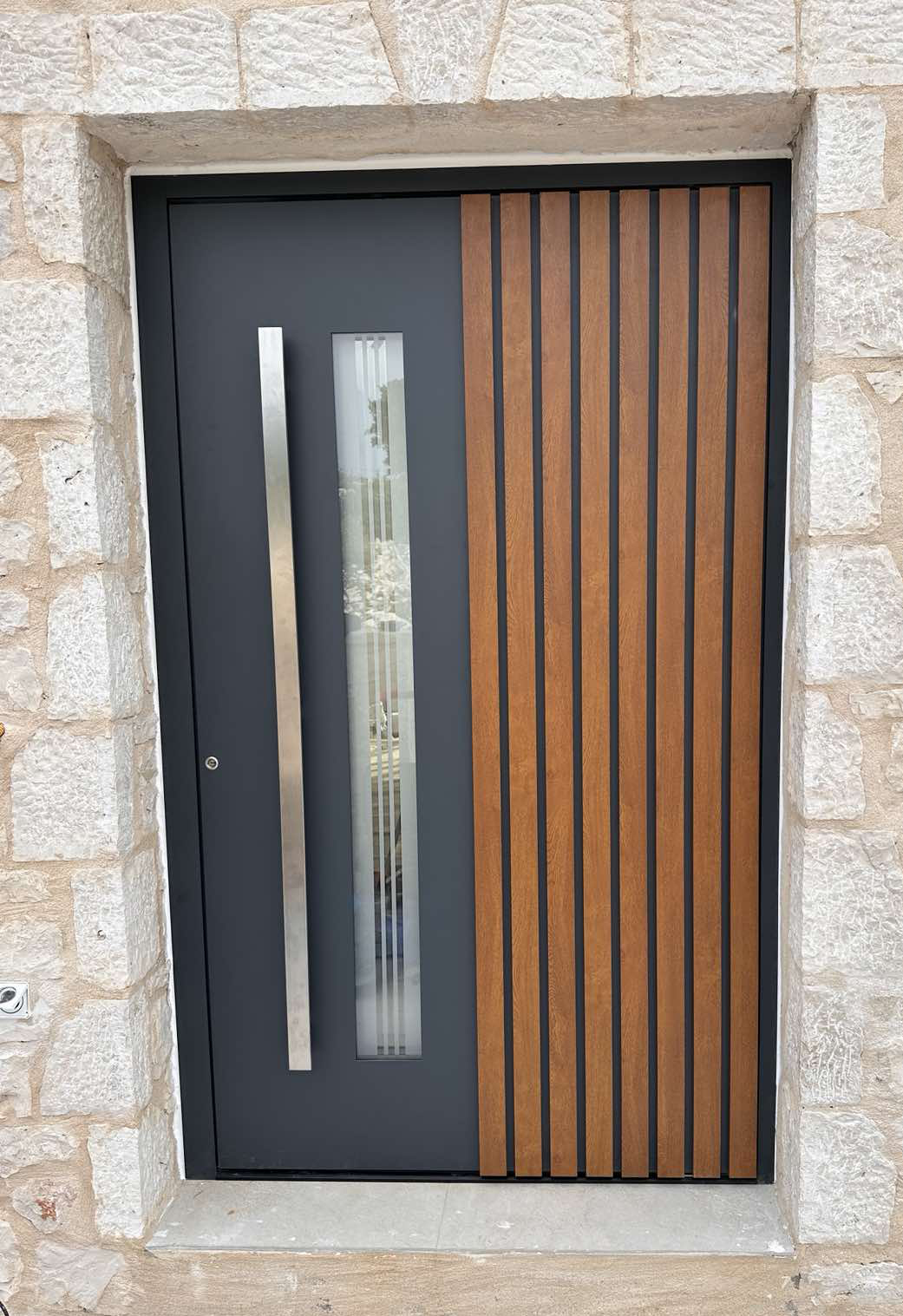 Πόρτες Εισόδου (2)