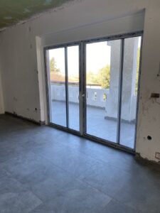 Πόρτες & Παράθυρα (105)