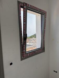 Πόρτες & Παράθυρα (124)