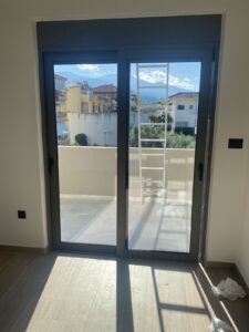 Πόρτες & Παράθυρα (140)